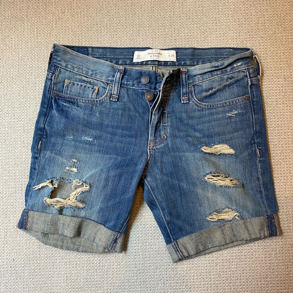 Abercrombie & Fitch jean boyfriend shorts